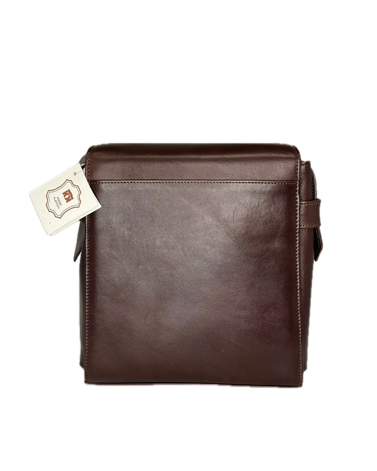 Stylová kožená taška na rameno - unisex