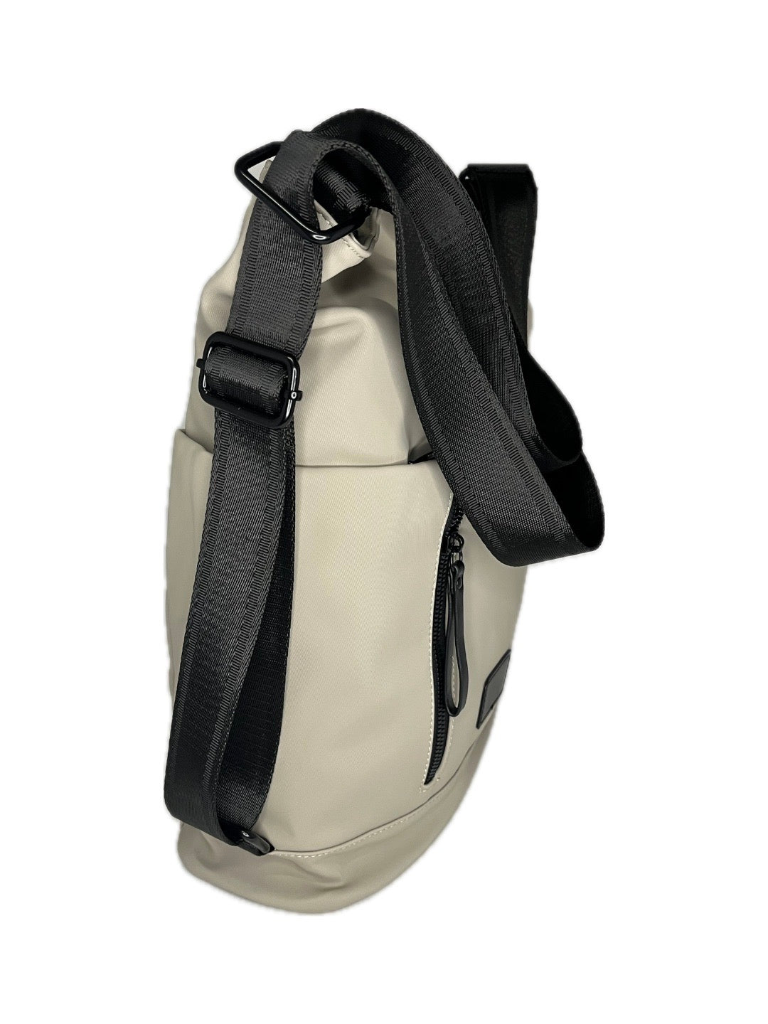 Šusťákovinová sportovní crossbody a batoh 2 v 1