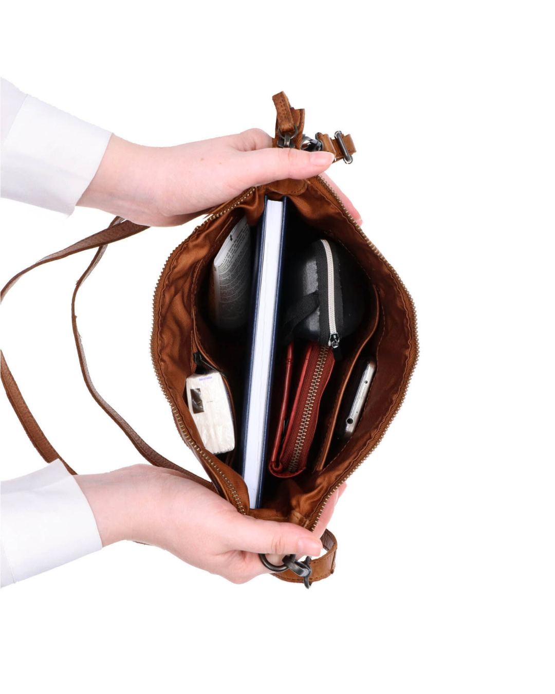 Menší kožená crossbody kabelka Noelia Bolger s dvěma popruhy