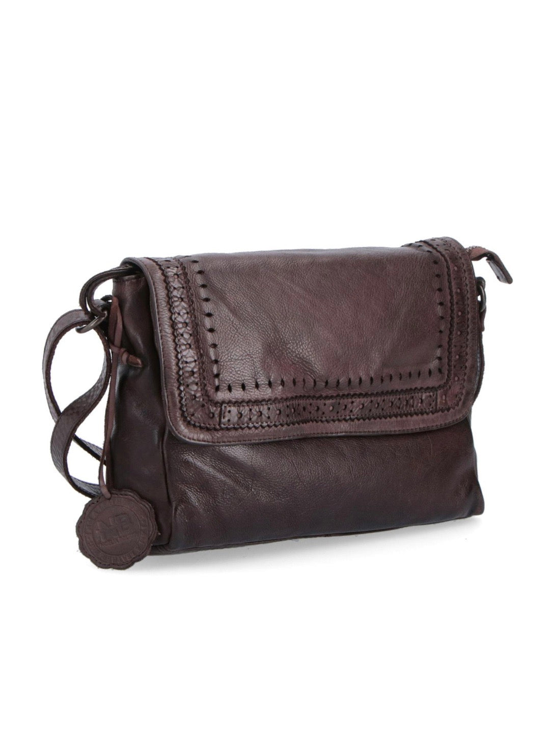 Dámská kožená crossbody Noelia Bolger s klopnou a zdobená perforací