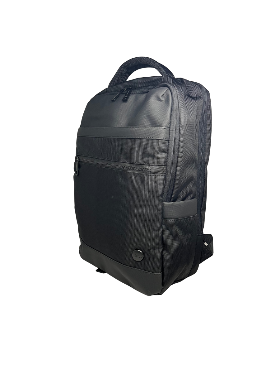 Velký sportovní batoh na notebook David Jones