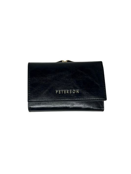 Malá černá kožená peněženka Peterson s kovovým rámečkem a funkcí RFID