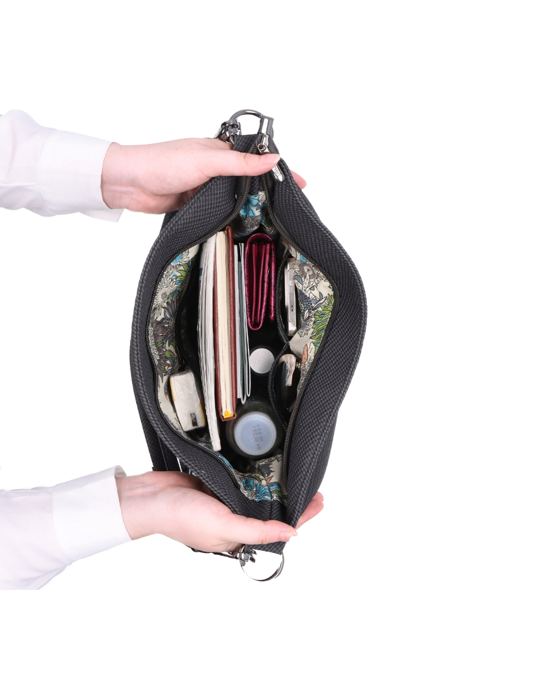 Kabelka hobo bag ze syntetické kůže